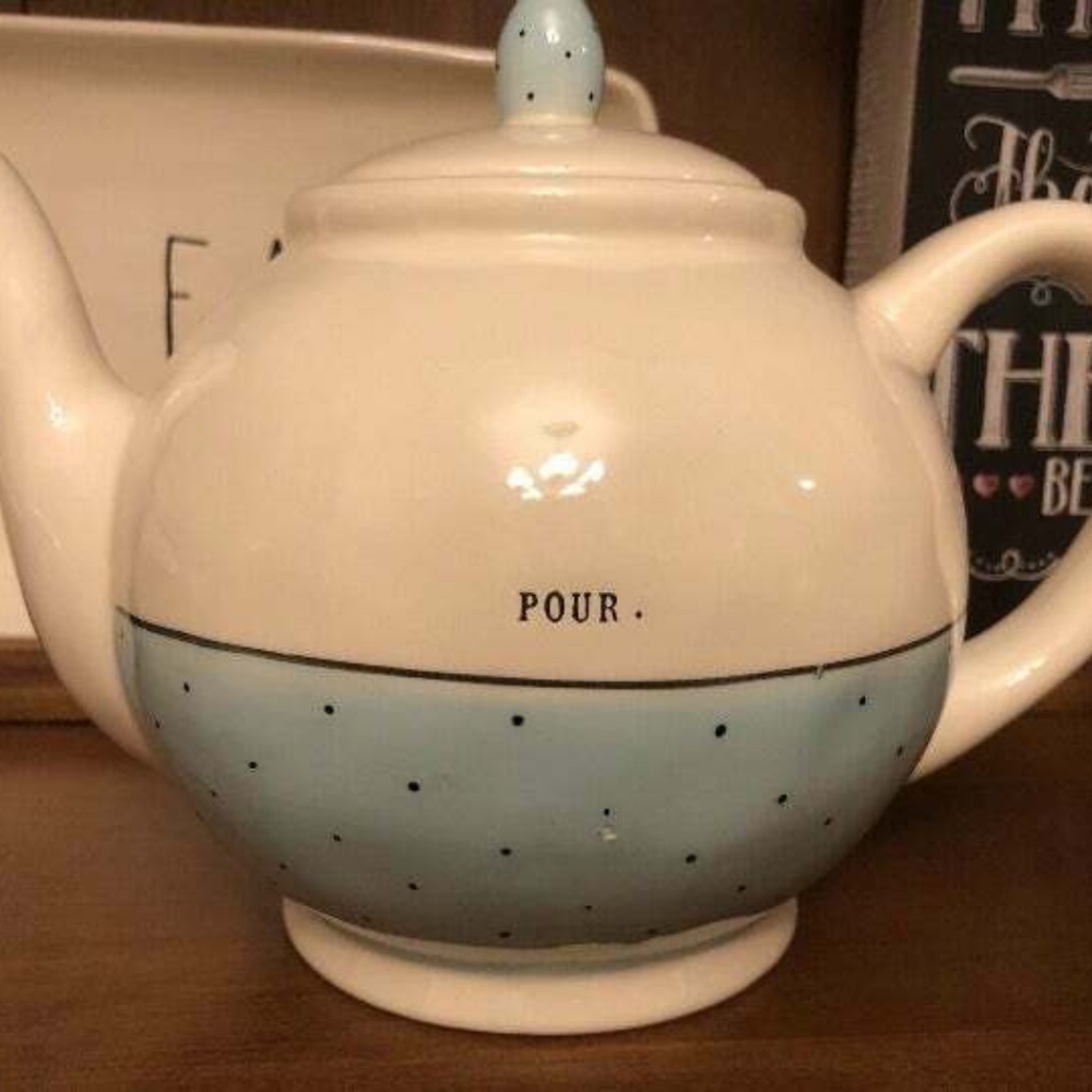 New Rae Dunn Polka Dot Teapot